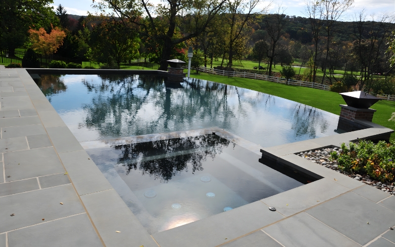 Custom gunite pool construction by B&B Custom Pools